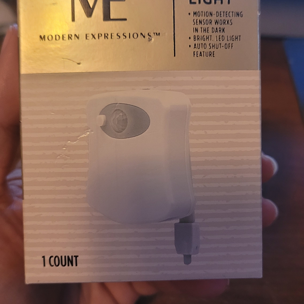 Expressions Modern White LED Reading Light
